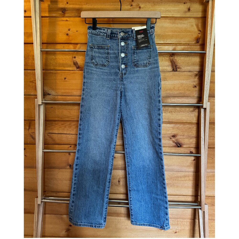 Women's Levi's Ribcage Straight Ankle Jeans - In Patches - Medium Wash - 23X27